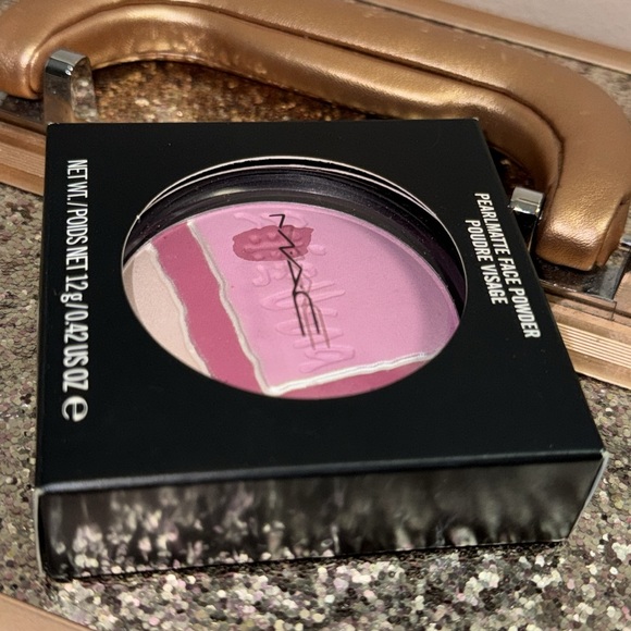 MAC COSMETICS Pearlmatte Face Powder - Sunday Afternoon- NEW - Picture 7 of 12
